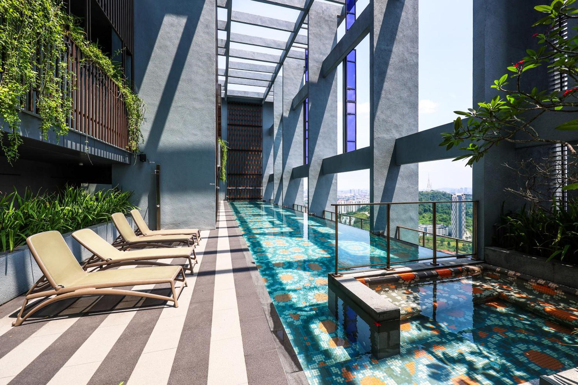 Millerz Square By Mykey Leilighet Kuala Lumpur Eksteriør bilde Sky Pool