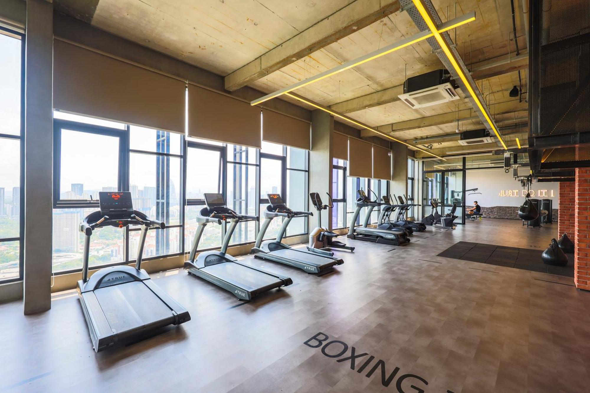 Millerz Square By Mykey Leilighet Kuala Lumpur Eksteriør bilde The gym at the University of Law, Birmingham